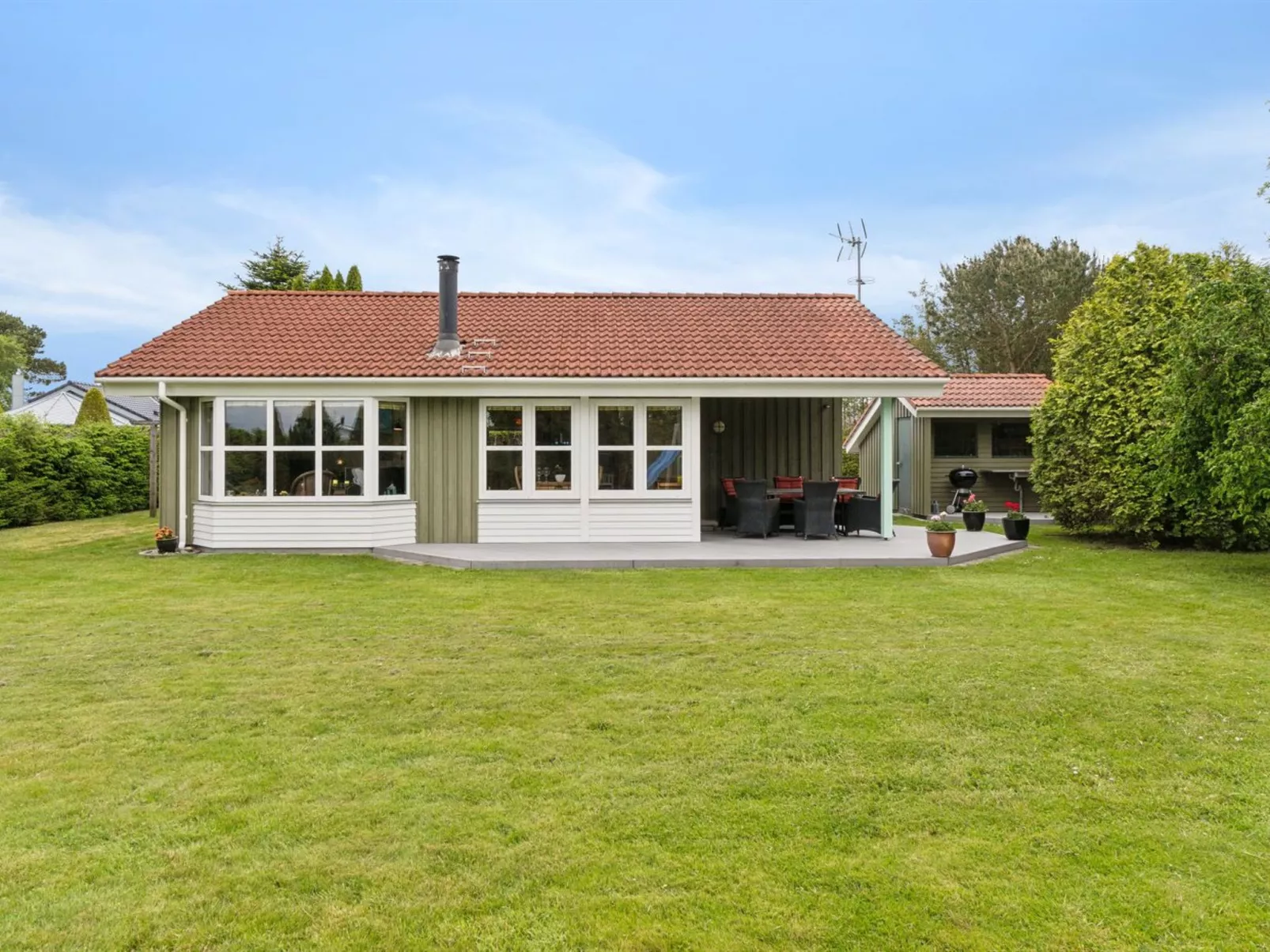 "Henne" -  from the sea