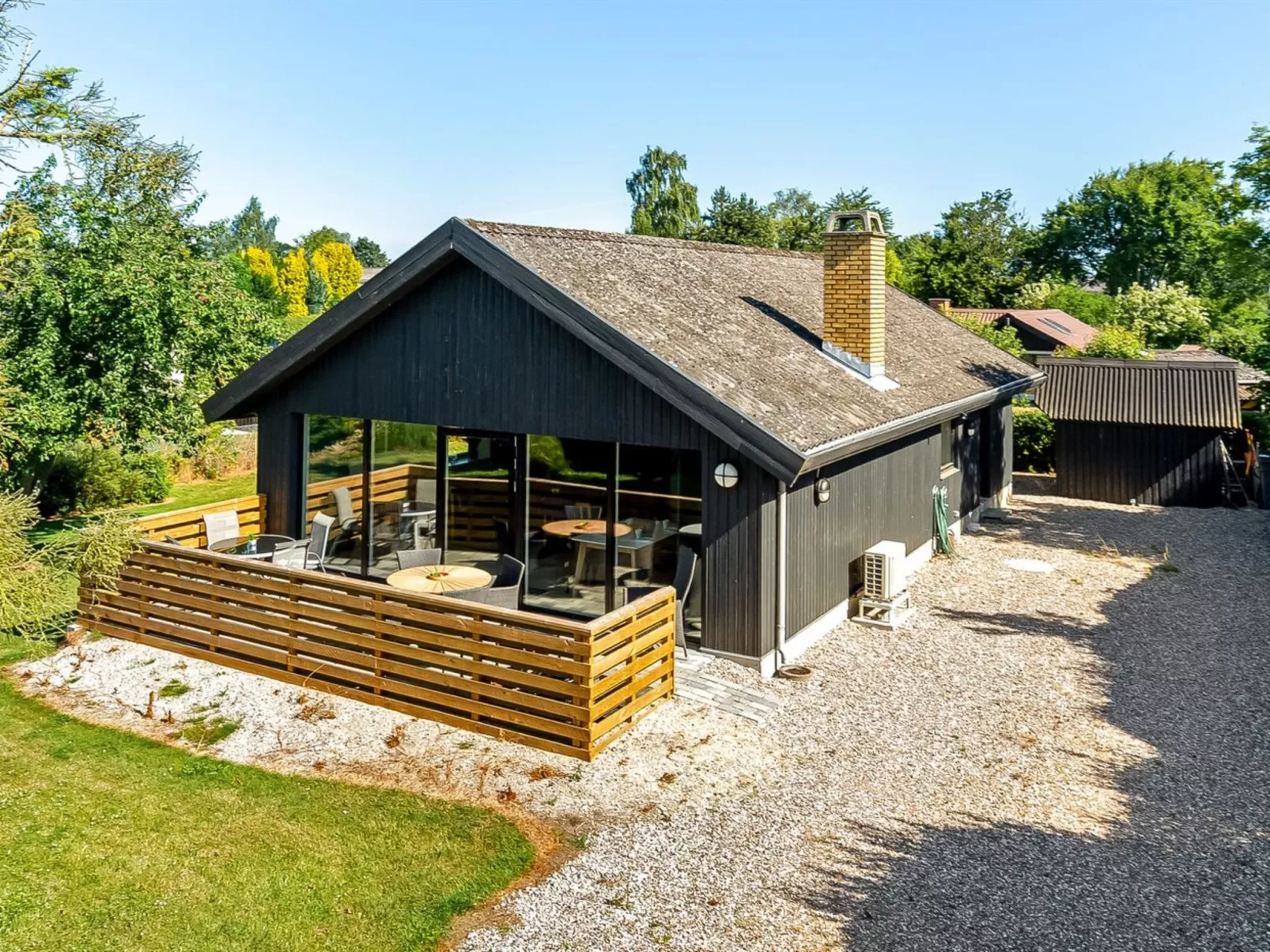 "Abel" - 250m from the sea