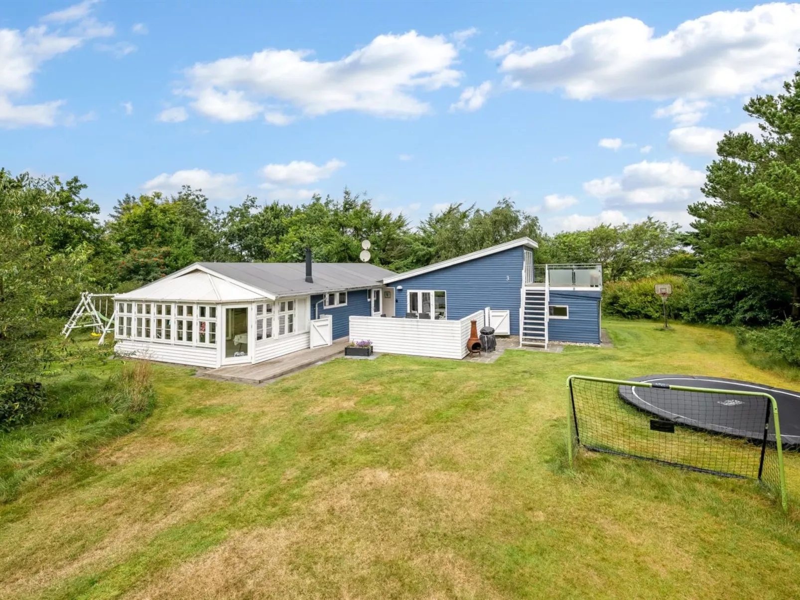 "Sami" - 600m to the fjord