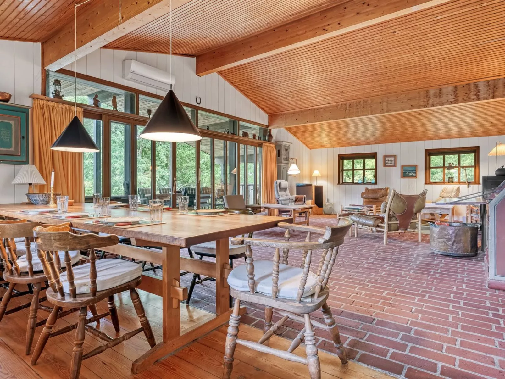 "Arsi" - 2km from the sea