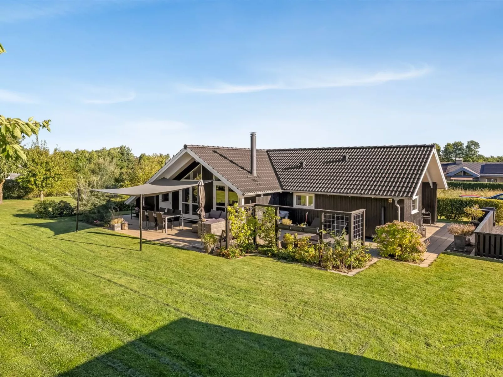 "Gret" - 700m from the sea