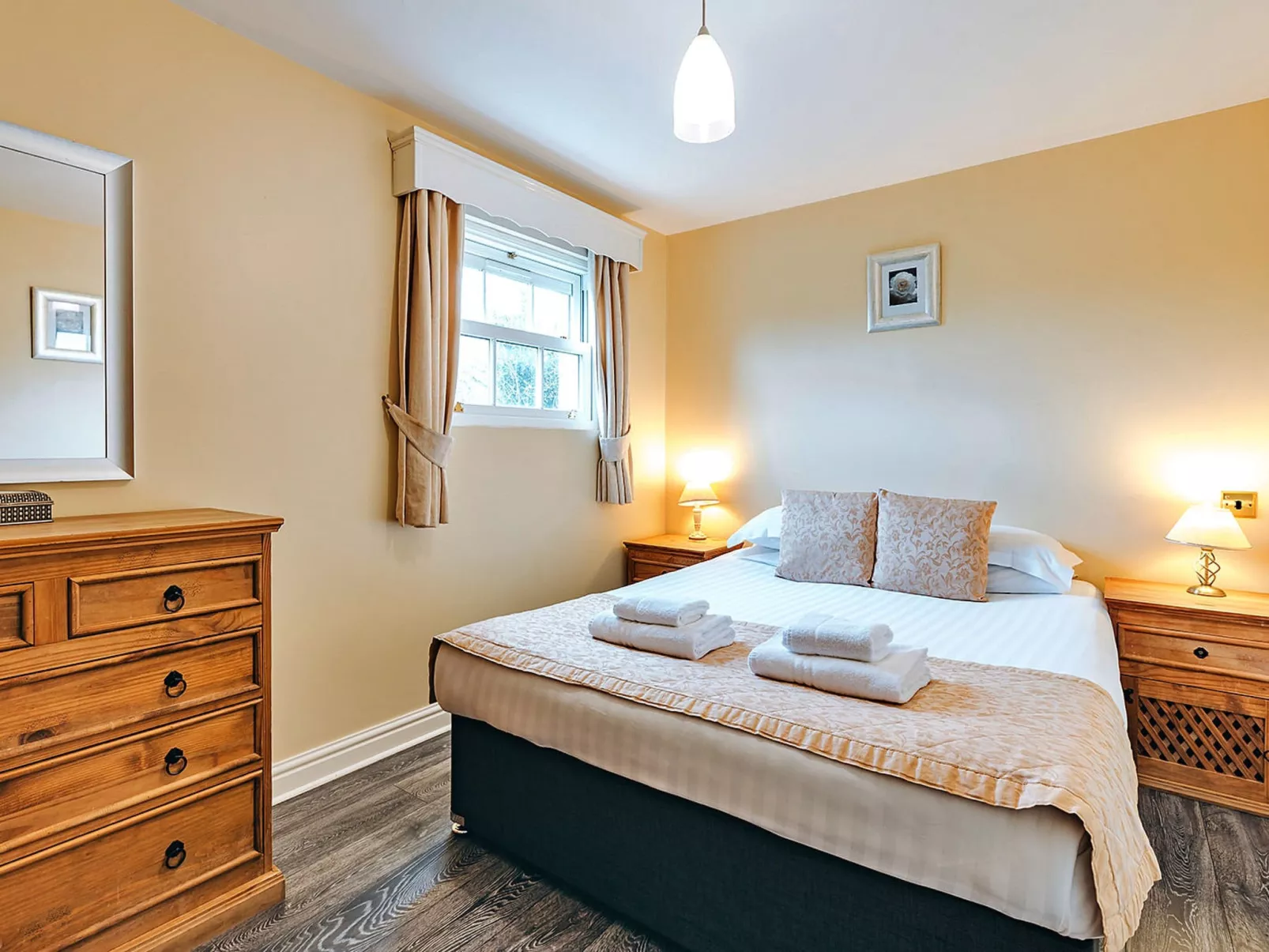 Netley Hall - Jasmine