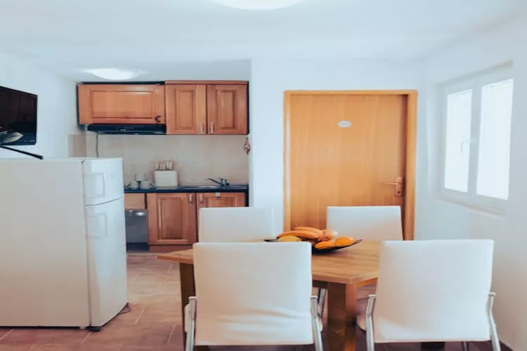 Hvar spa & apartments - Two Bedroom Apartment with Terrace and Sea View (4)