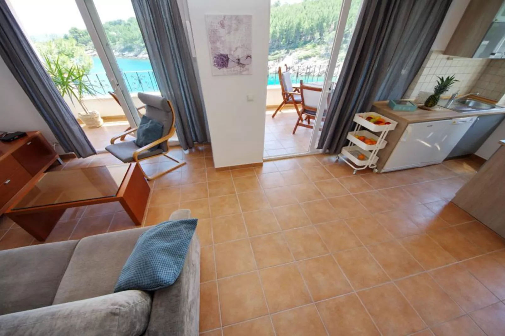 Two-Bedroom Apartment (Lavanda)