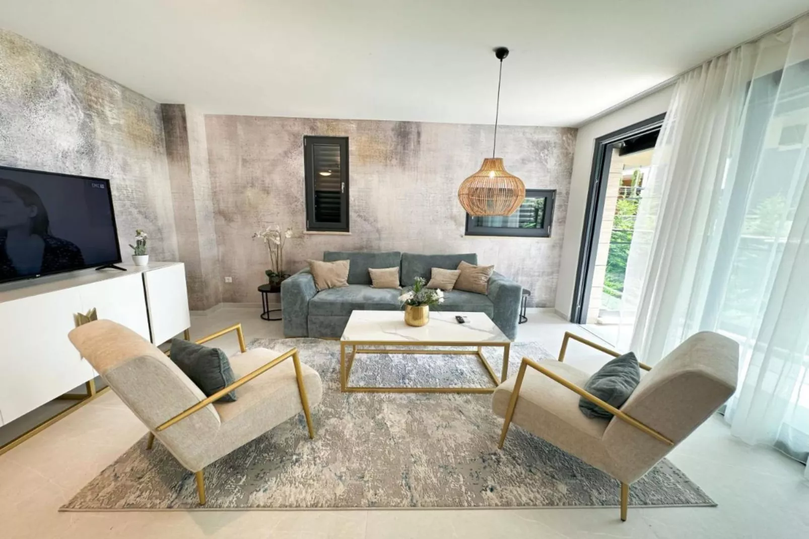 Leonarda Waterfront Residences- One-Bedroom Apartment With Terrace (The Sunset One) -S2