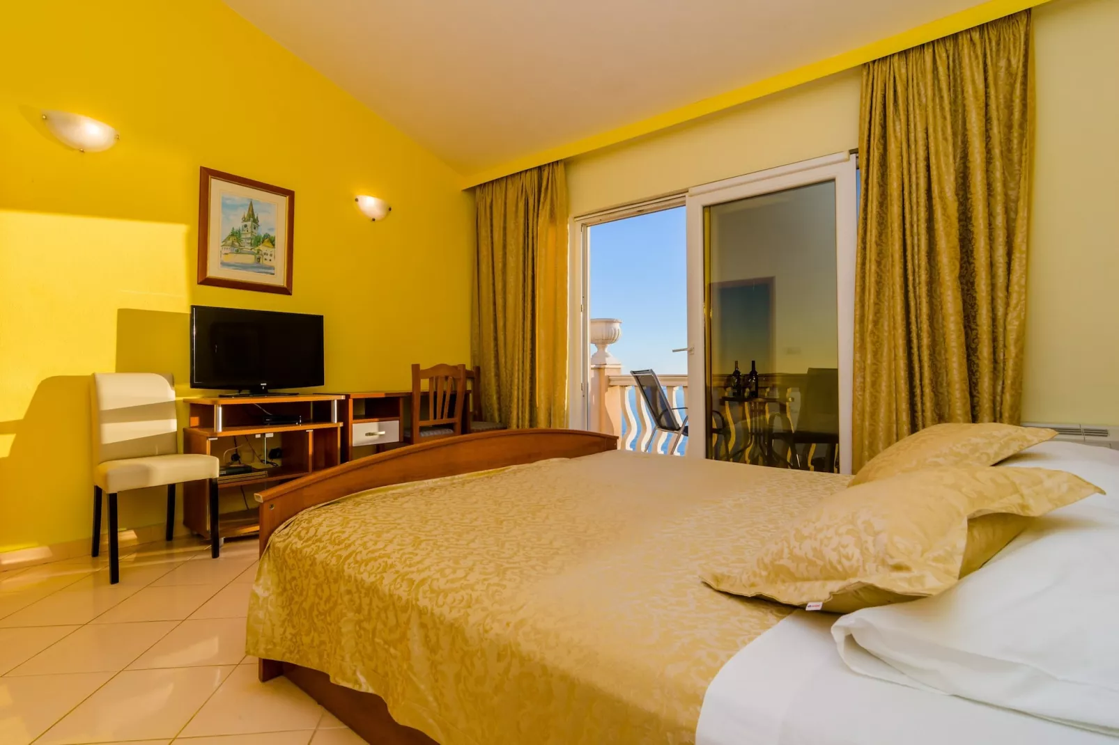 Hotel Pansion Villa Antonio - Two Bedroom Suite with Balcony and Garden View 18