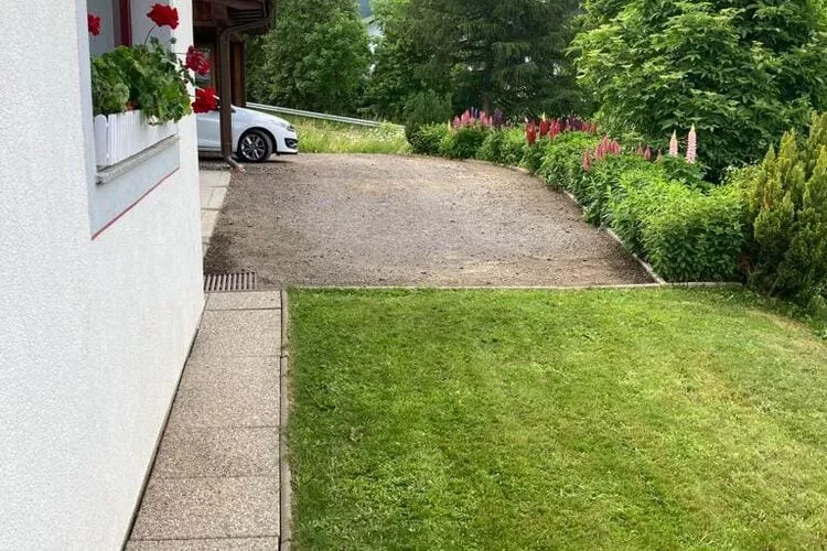 Ferienhaus Sabrina-Uitzicht zomer