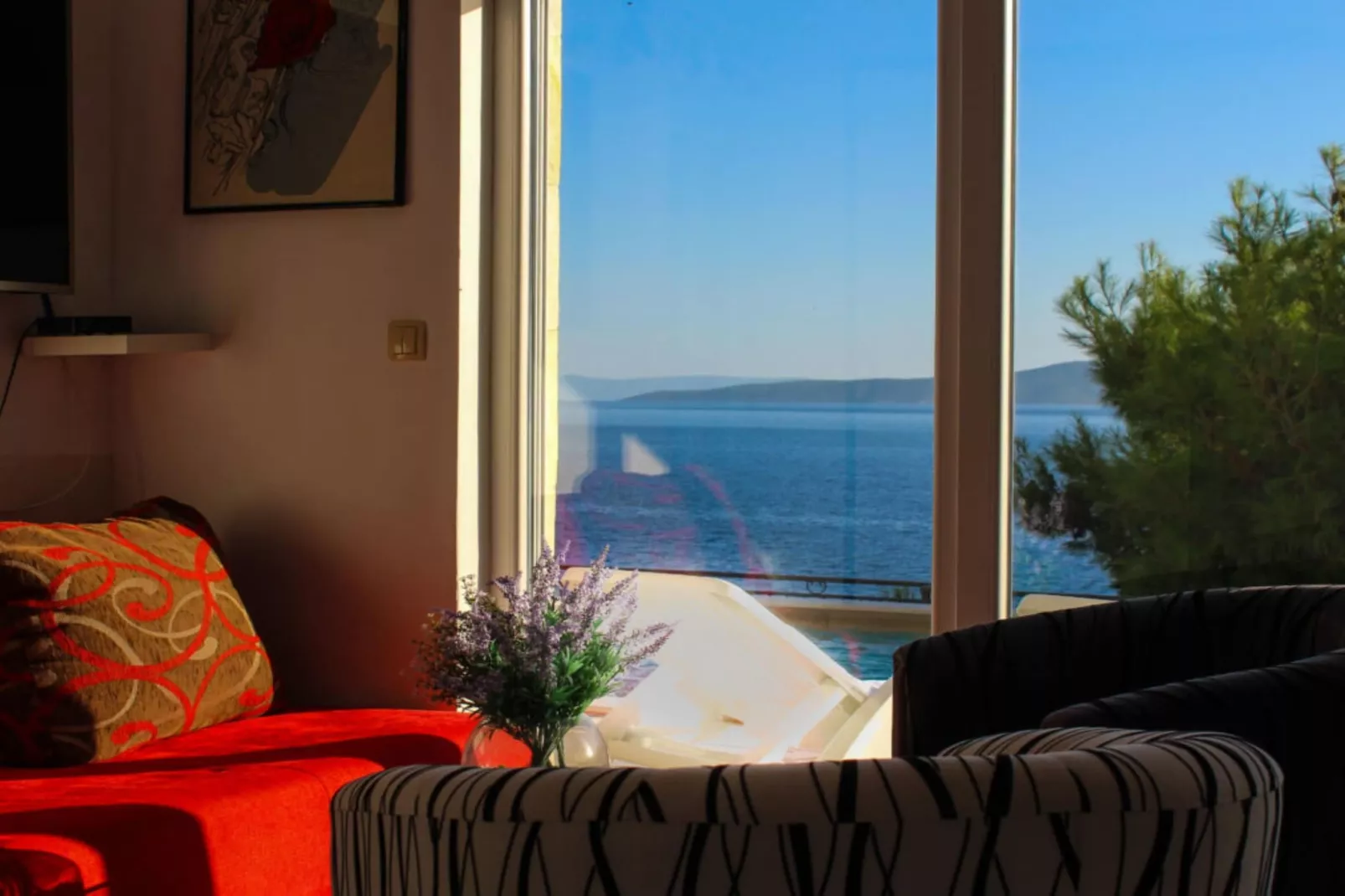 Seafront Apartment Sea Relax with Private Pool - Two Bedroom Apartment with Sea View  and Private Pool