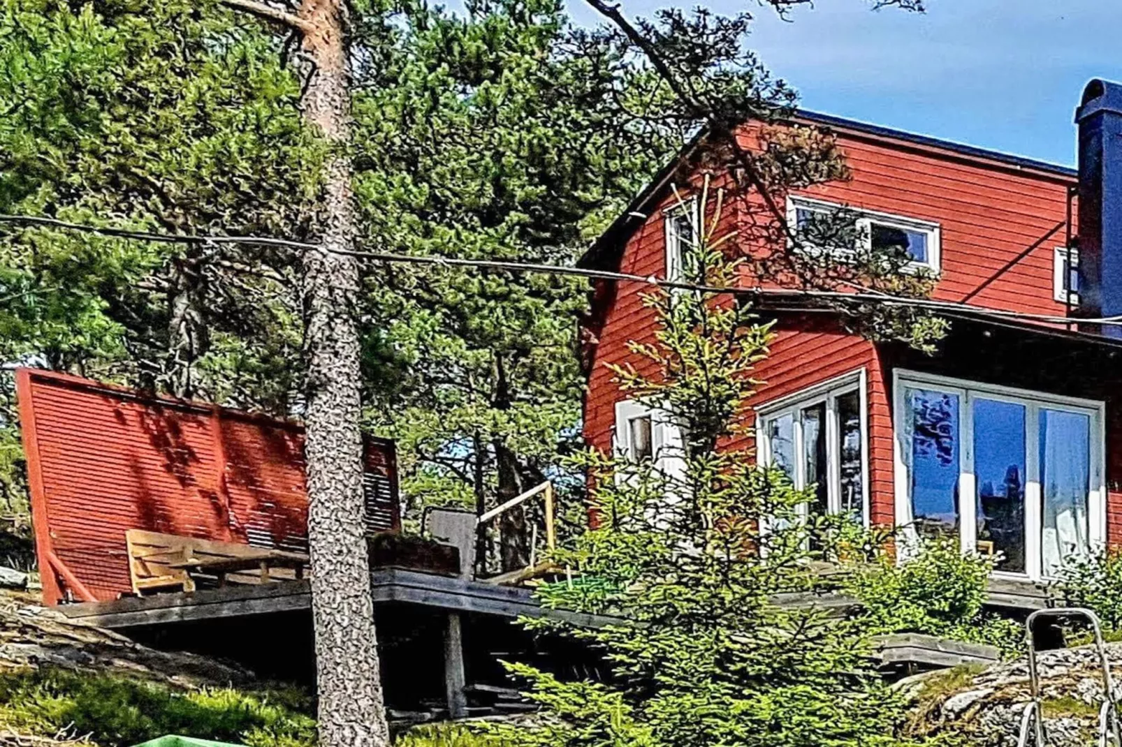 Rustig eilandhuis vlakbij de zee