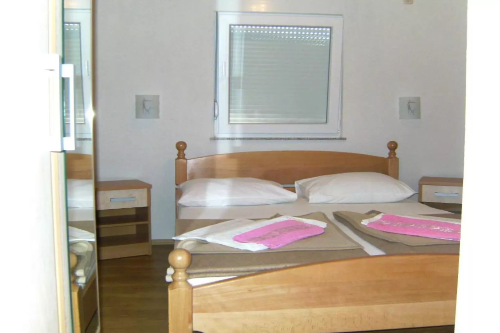 Double bed 3