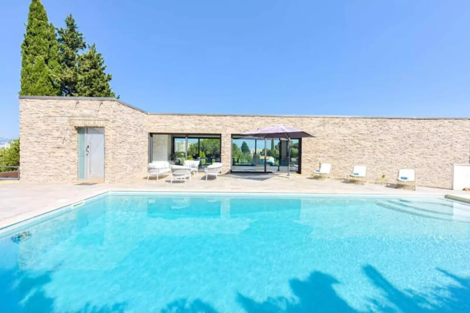 Résidence Villa D&rsquo;architecte Avec Piscine Chauff&eacute;e Pour 10 !