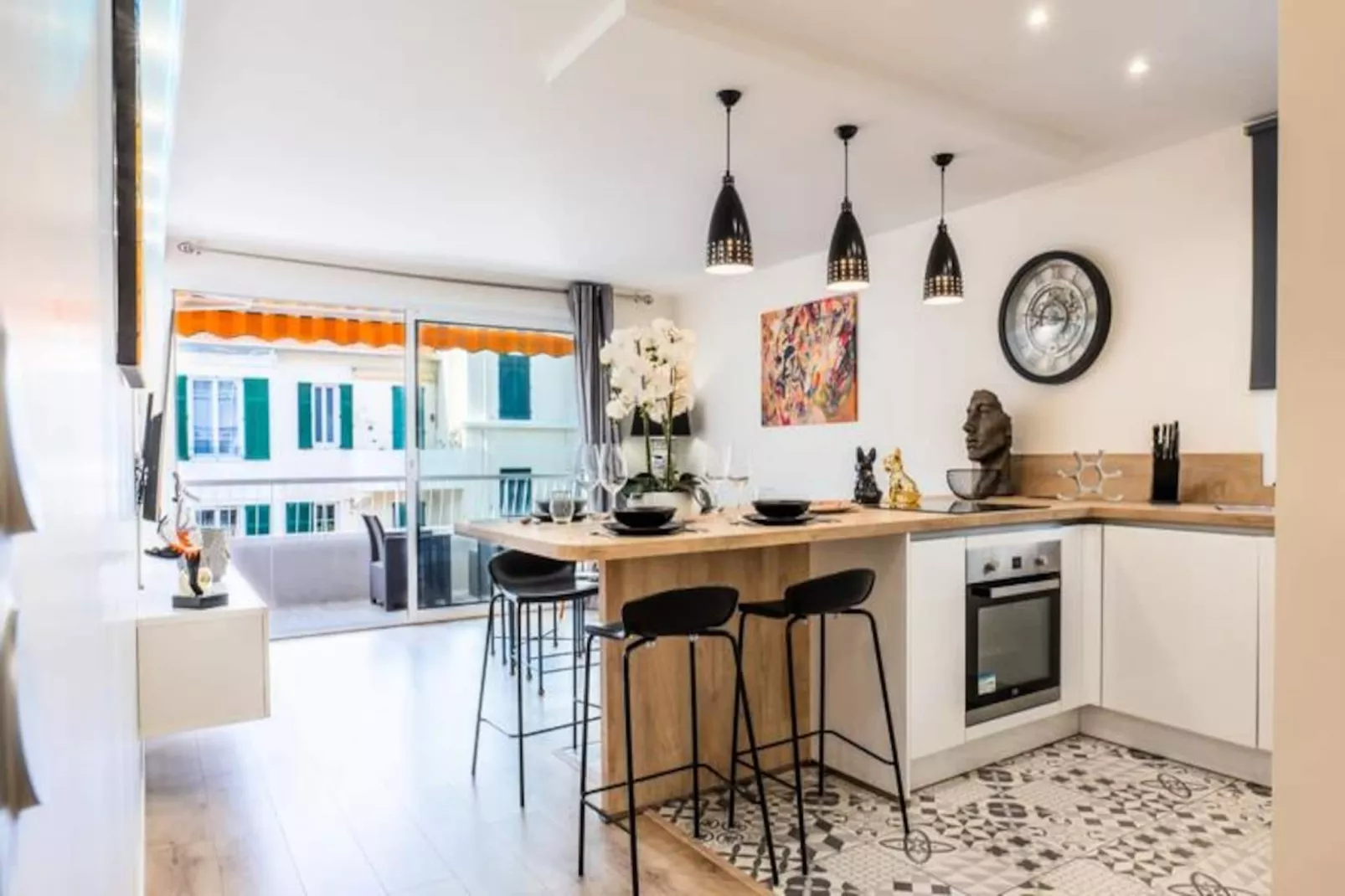 Résidence 2 Pièces  Terrasse à 8min à Pied Du Centre Parking