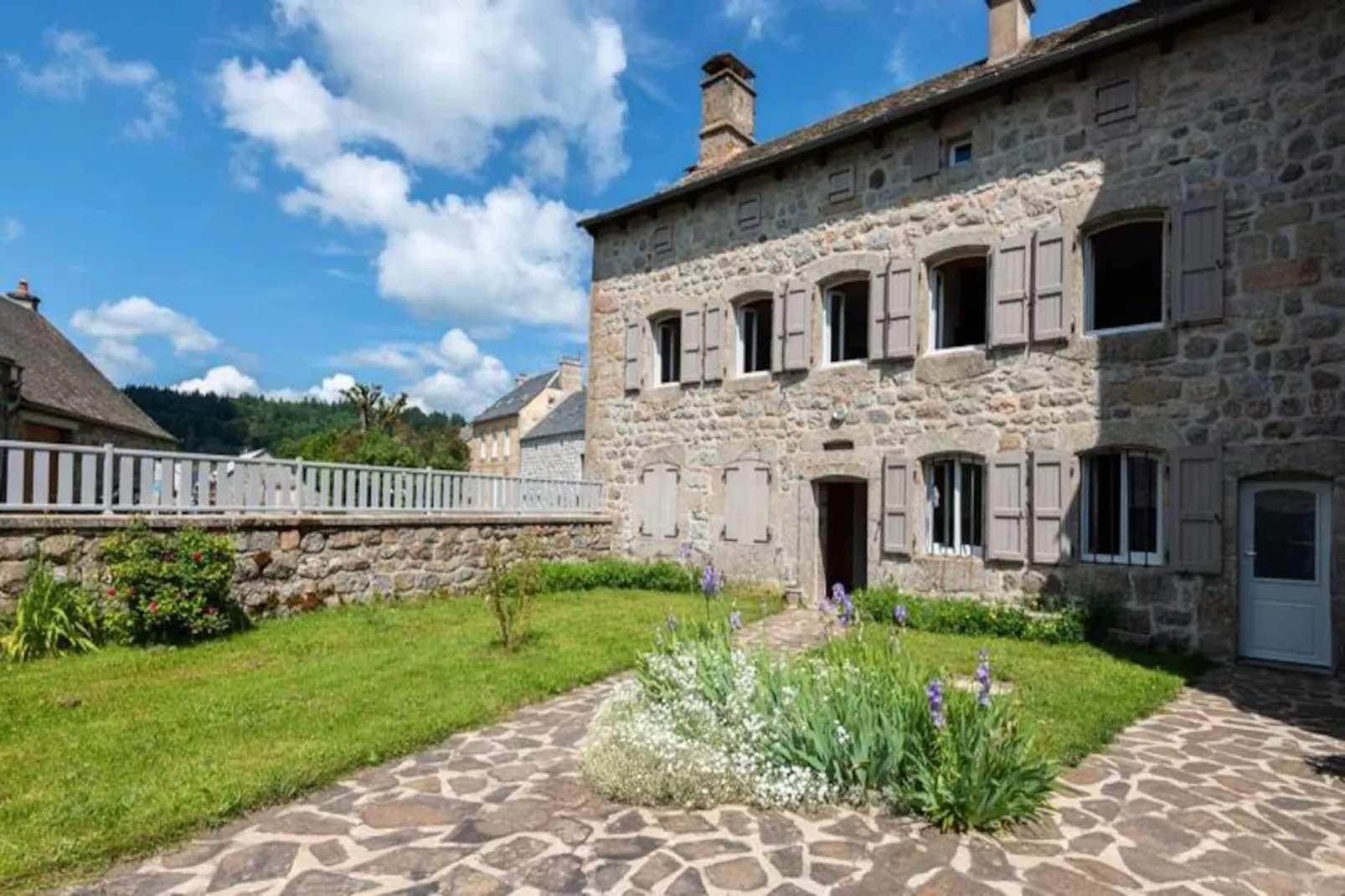 Gîte Perceneige - ancien presbytère 3/5 personnes