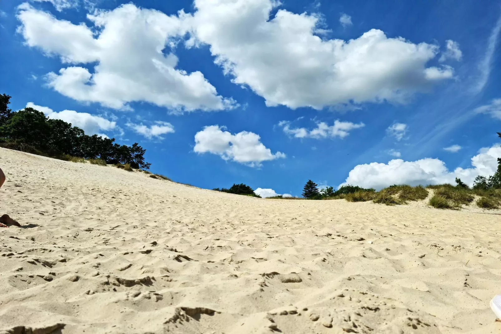 Panoramisch toevluchtsoord aan water-Niet-getagd
