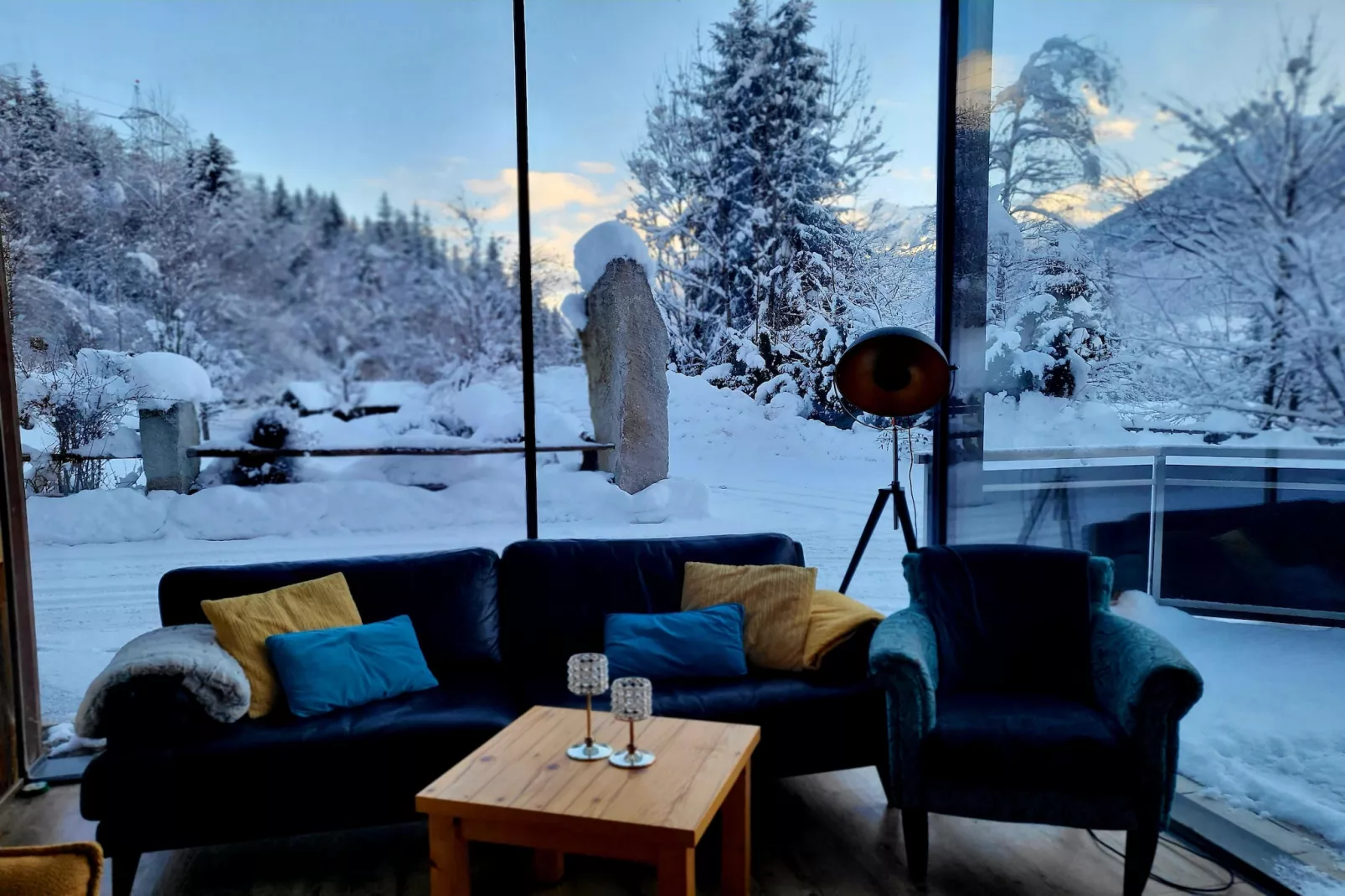 Appartement Tauernfenster-Woonkamer