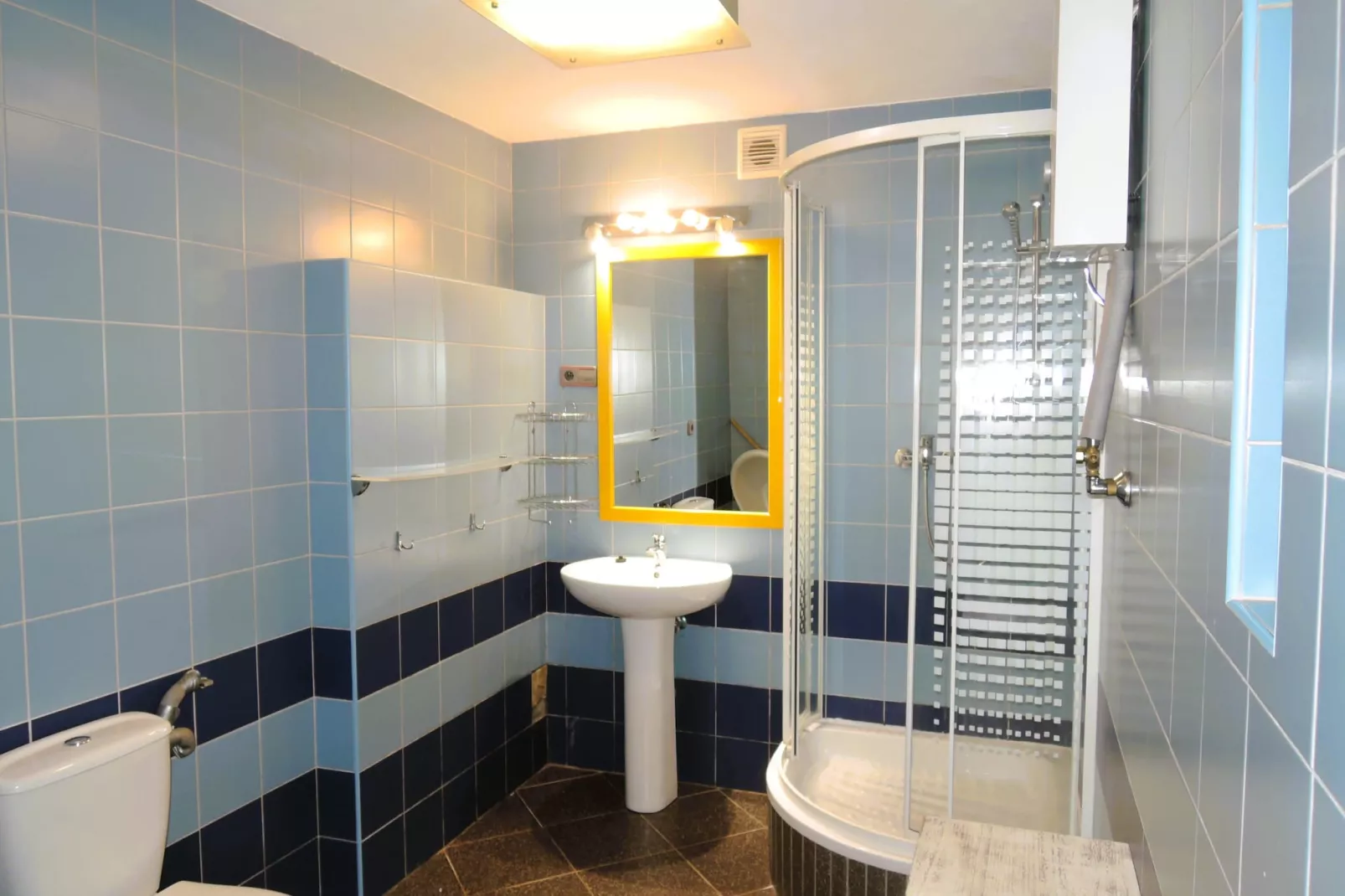 Holiday appartment Sulomino 120 qm 2 rooms 6 persons type A nr 1-Badkamer