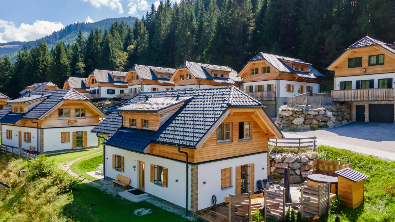 Traumhaus-Buitenkant zomer