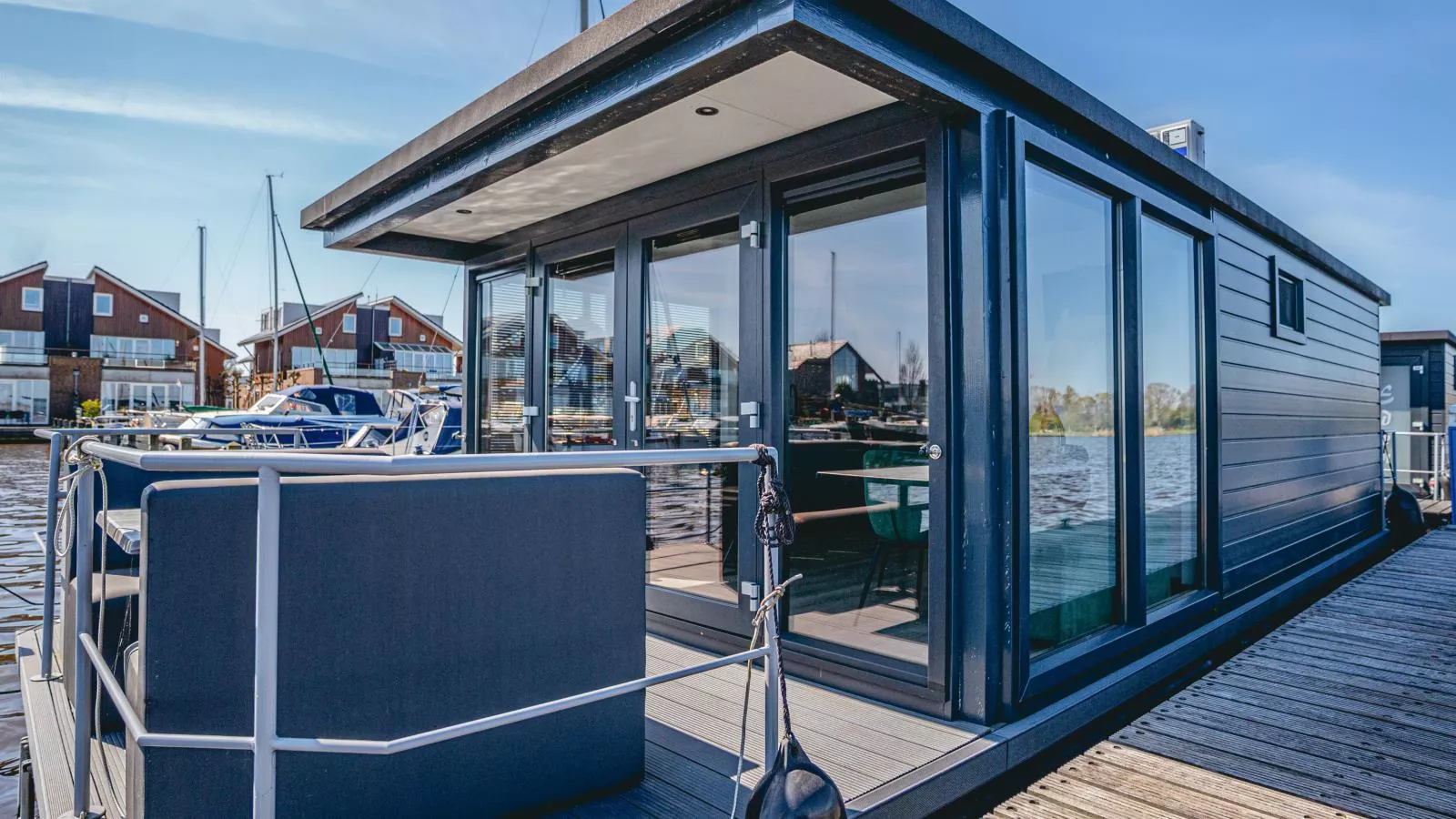 Tiny houseboat Parel I - airco