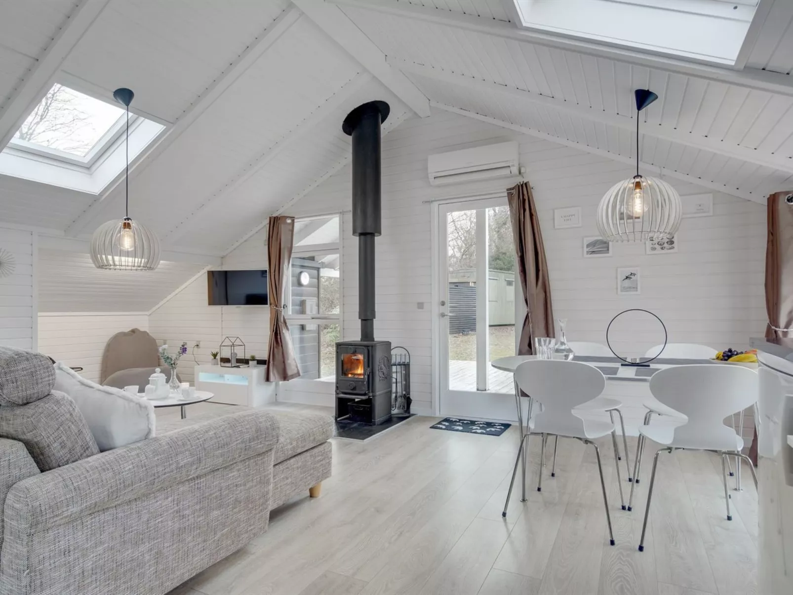 "Nannina" - 225m to the fjord