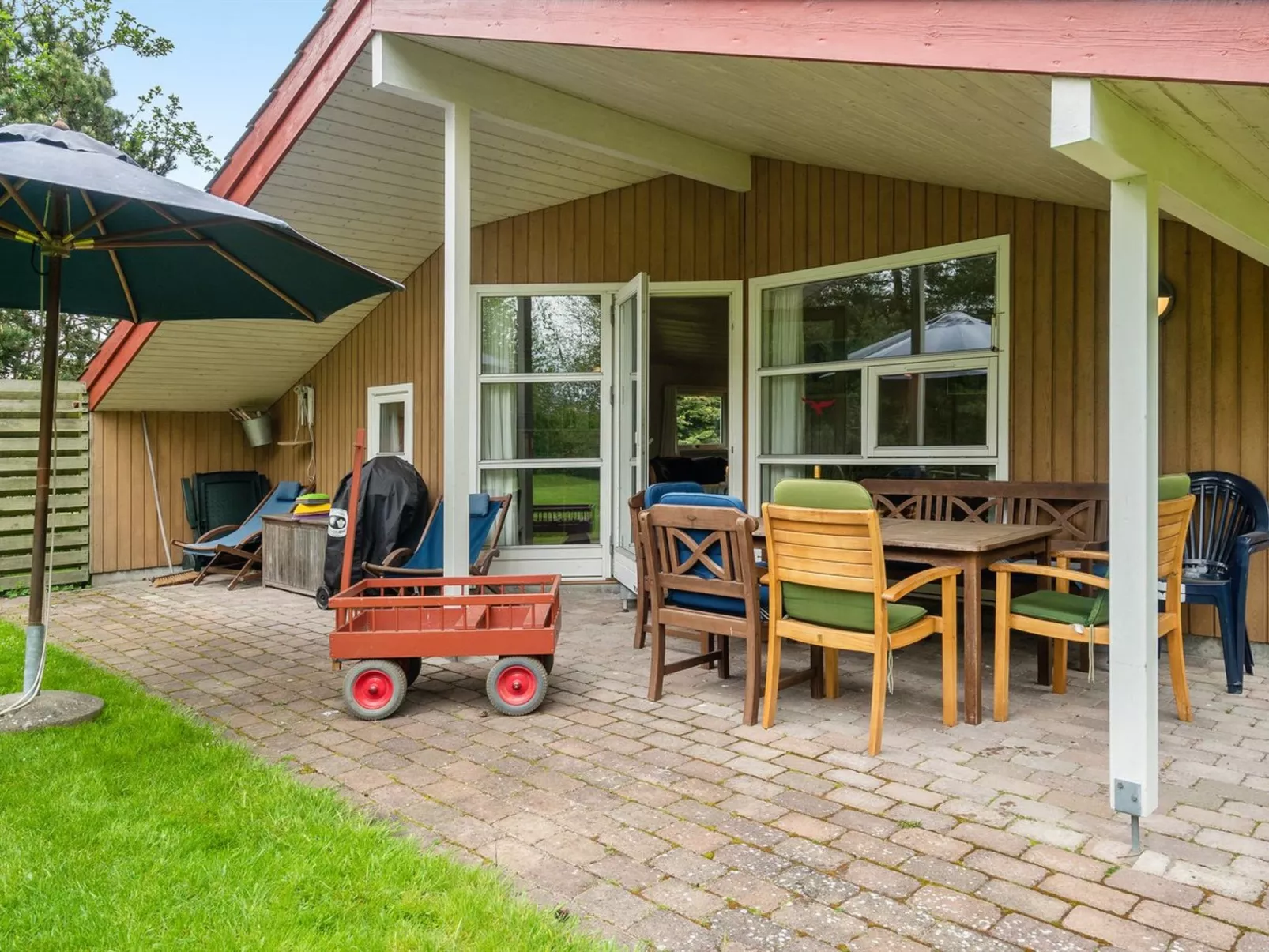 "Loreia" - 200m from the sea