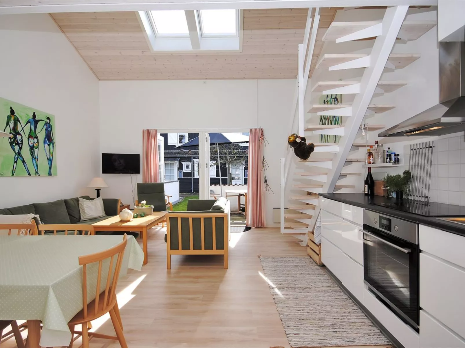 "Benta" - 150m to the fjord