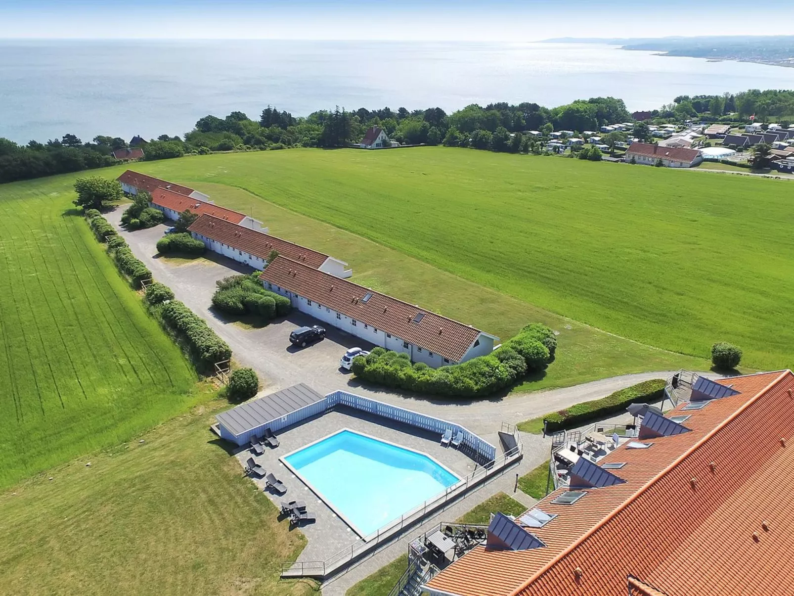 "Annemai" - 500m from the sea