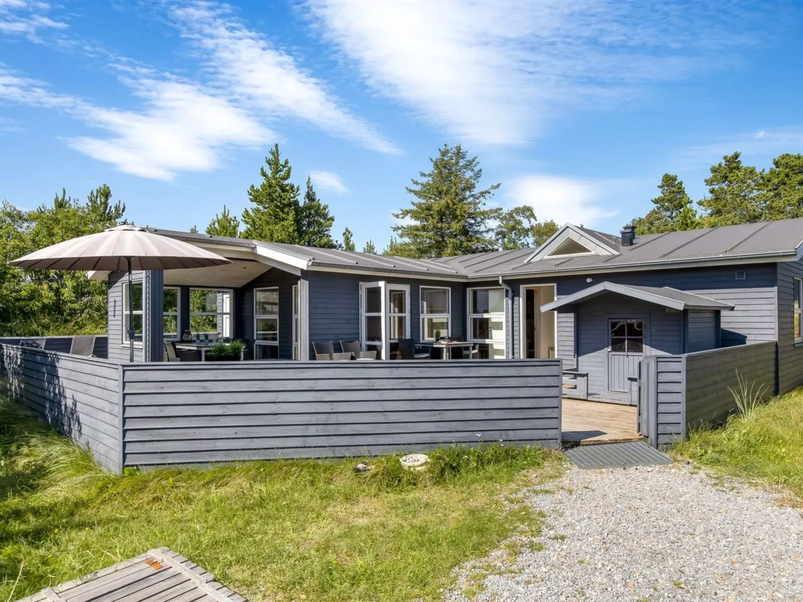 "Omar" - 1.0km from the sea