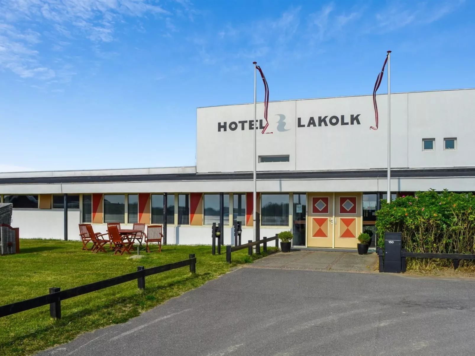 "Apostol" - 500m from the sea