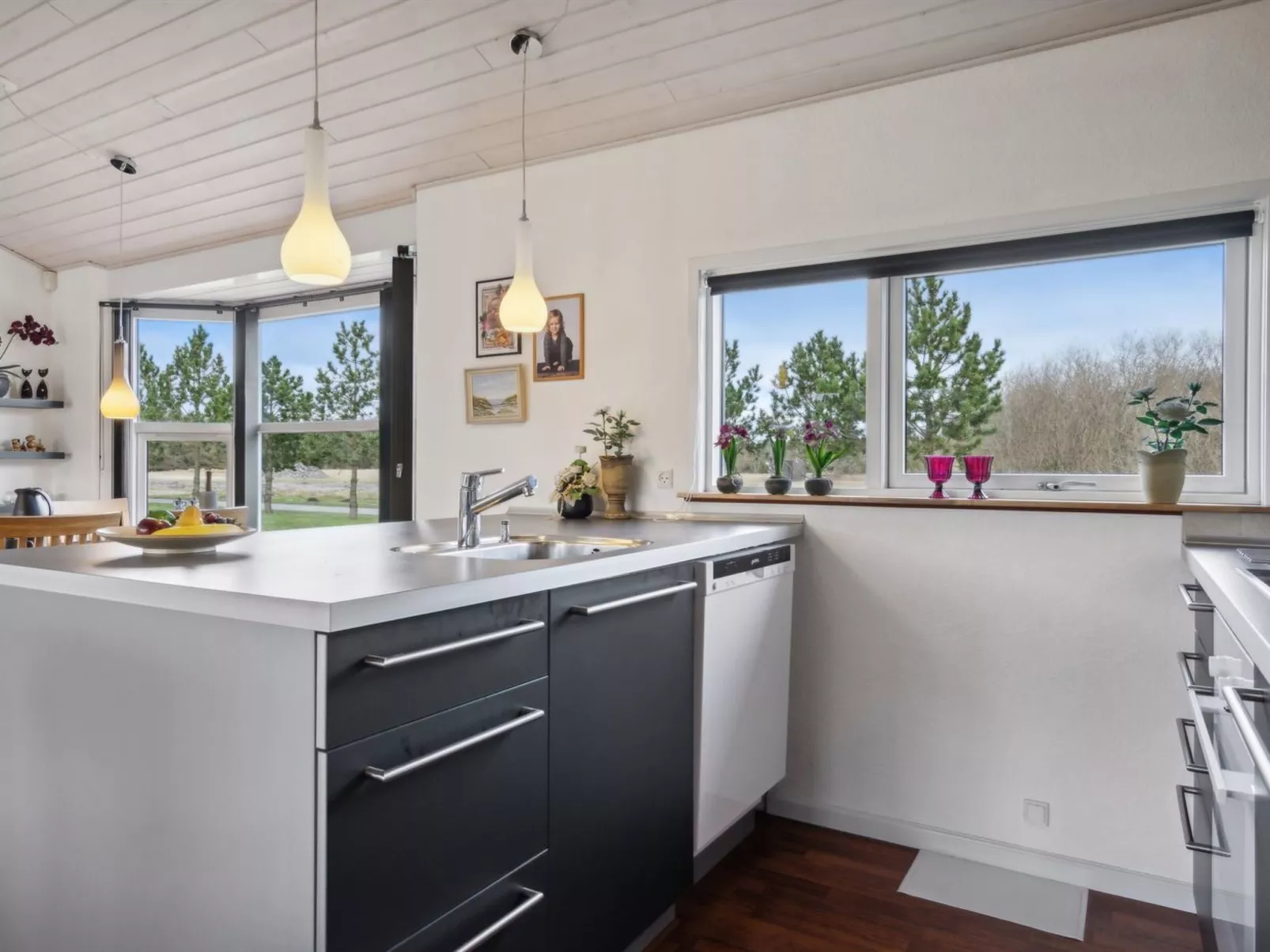 "Andrea" - 1.4km from the sea