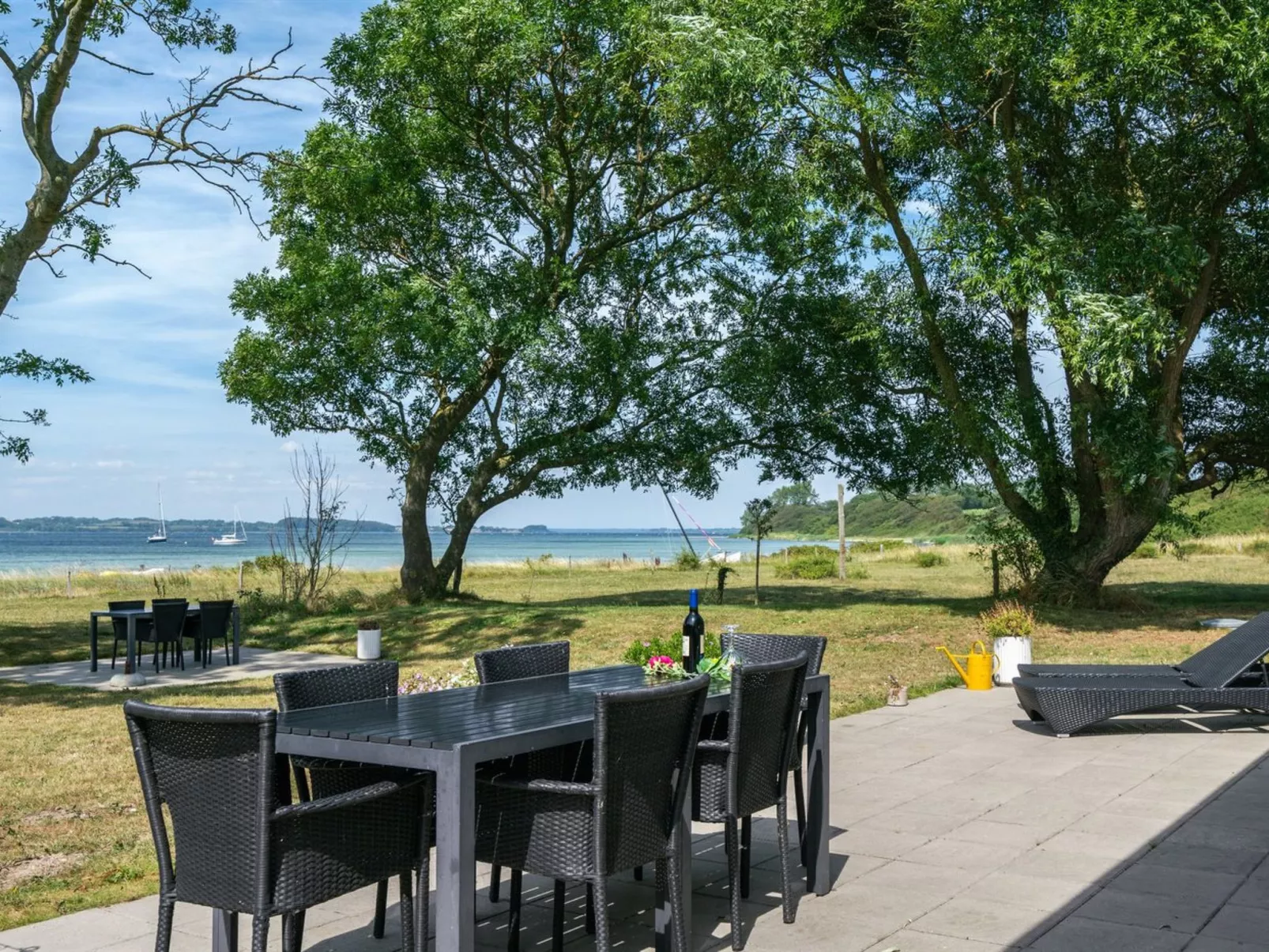 "Jeppe" - 50m to the fjord