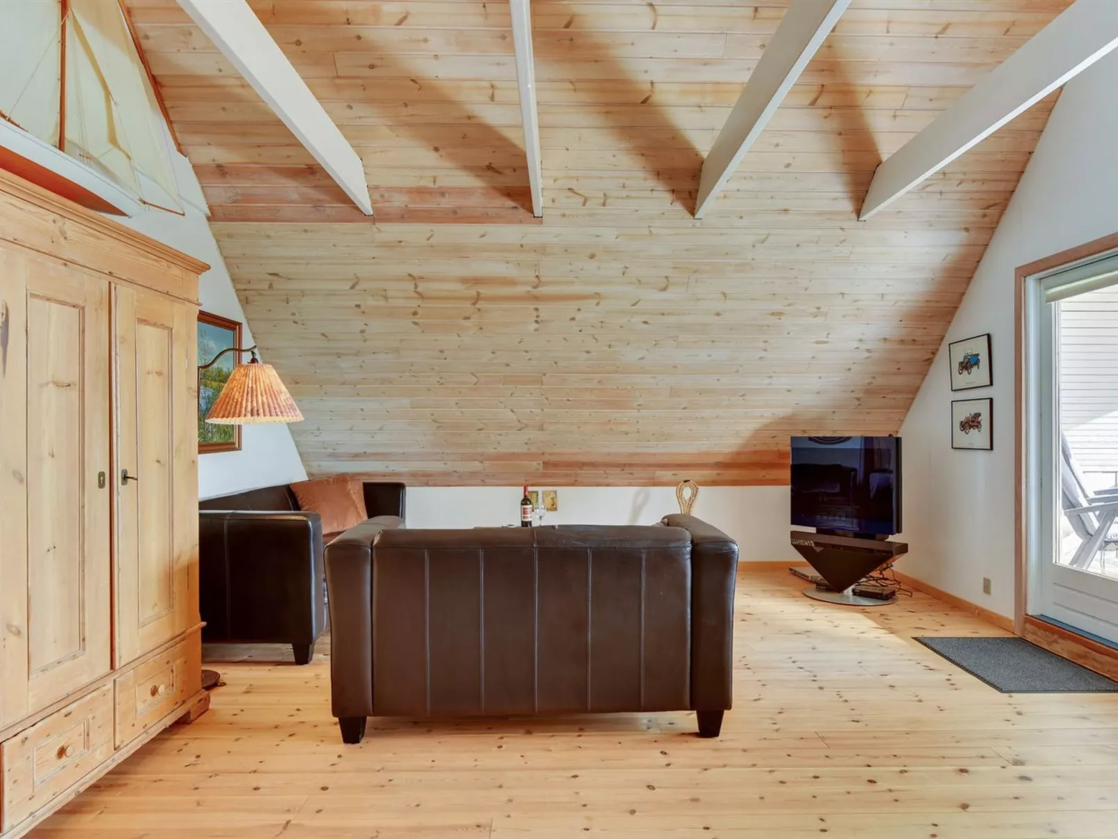 "Iiro" - 2.5km from the sea