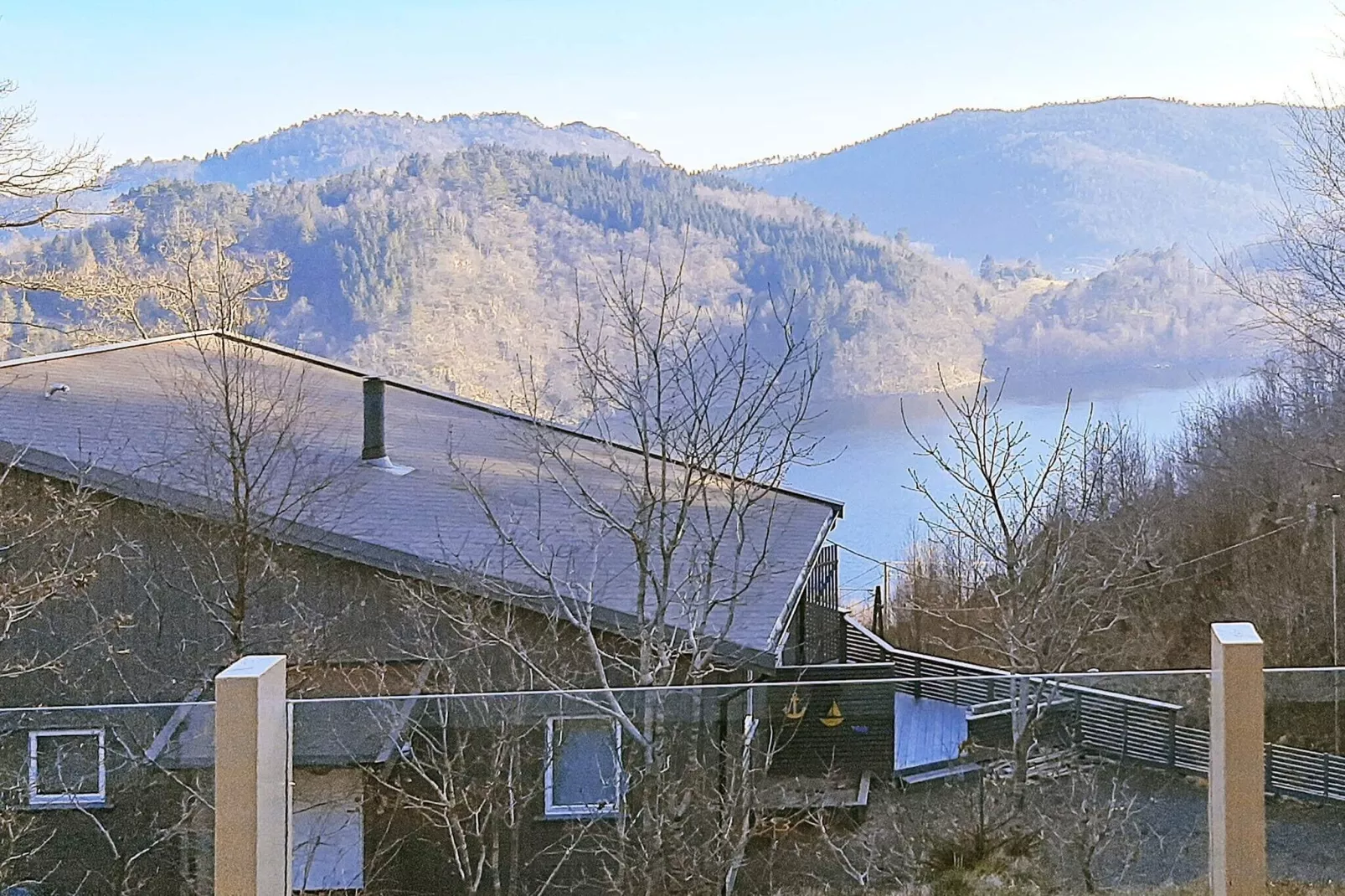 8 persoons vakantie huis in lyngdal-By Traum-Waterzicht