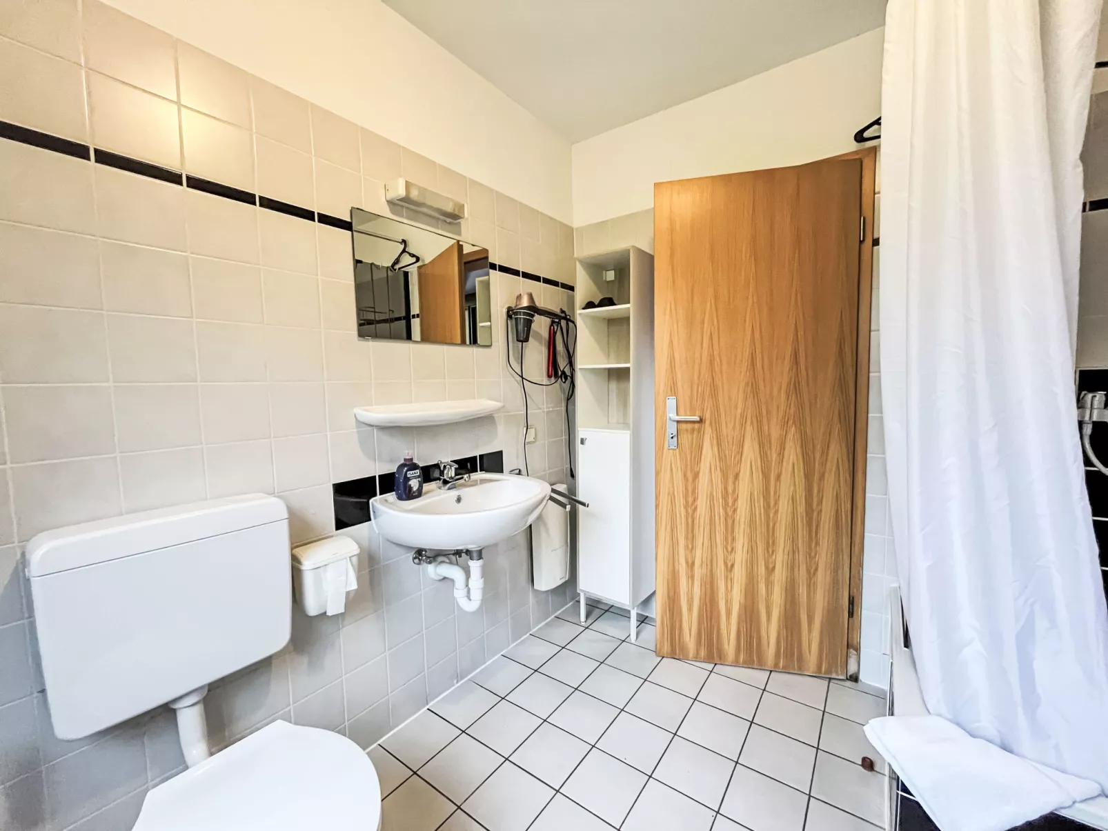 Am Sternberg 230-Binnen