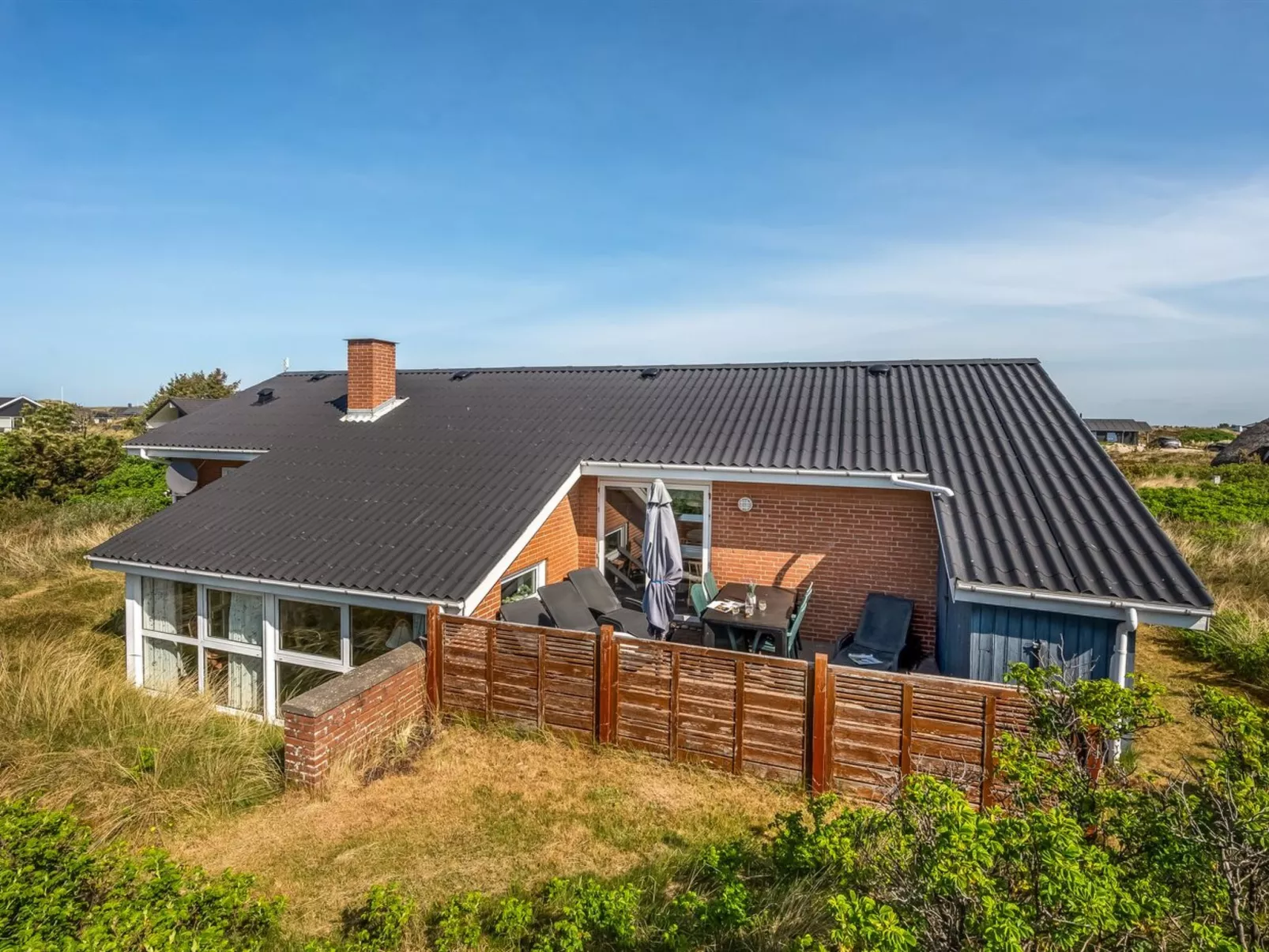 "Anita" - 500m from the sea