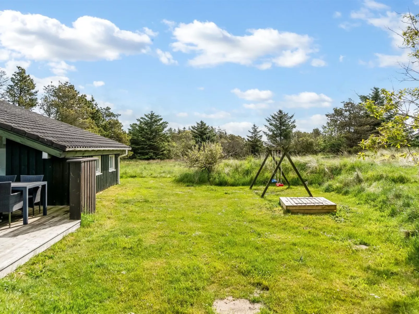 "Aponi" - 400m from the sea