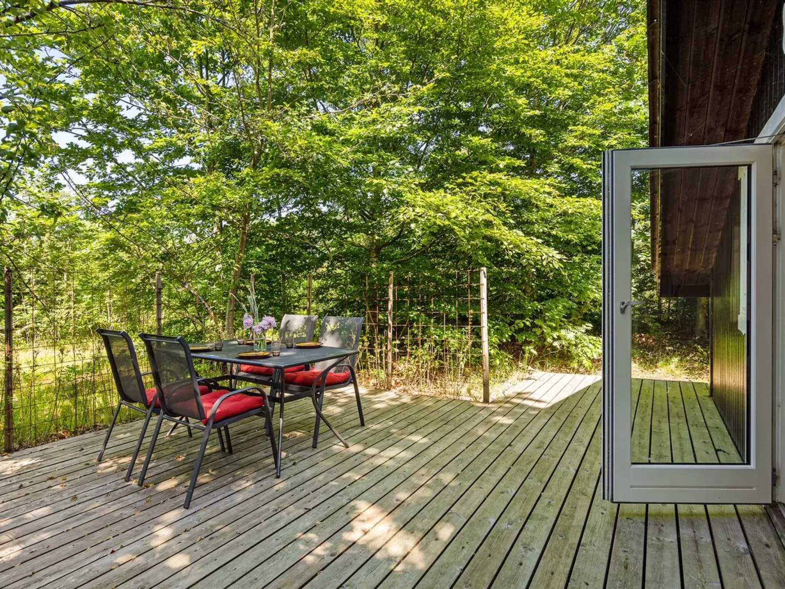 "Caya" - 450m to the fjord