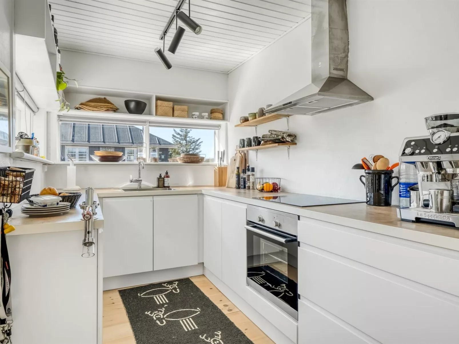 "Ozan" - 400m from the sea