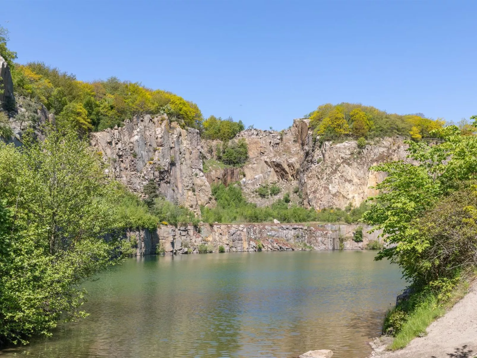 "Jolin" - 200m from the sea