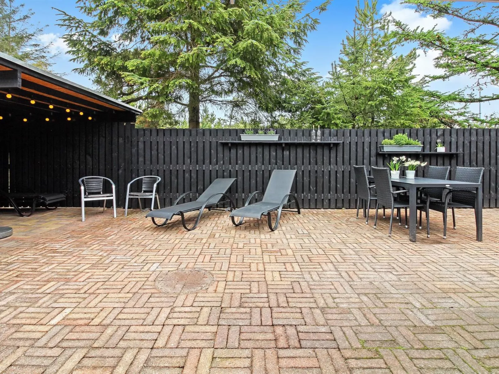 "Laurin" - 600m from the sea