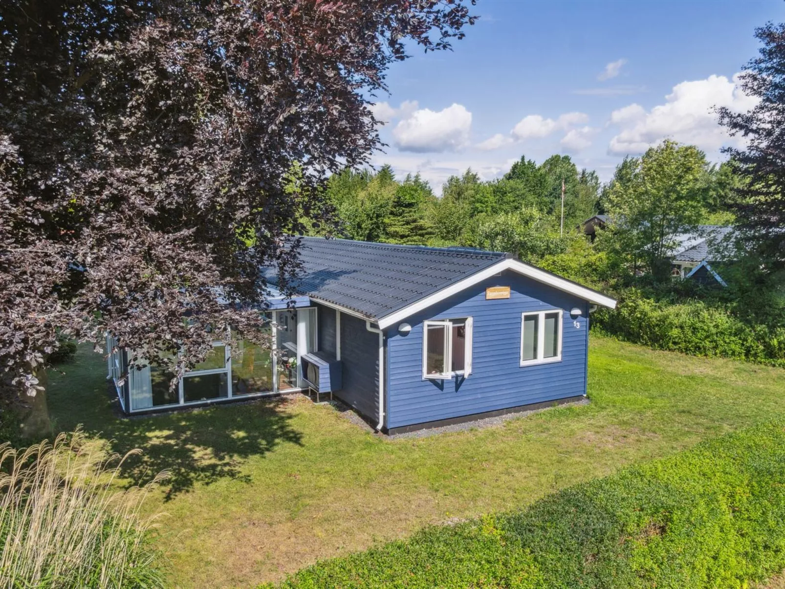 "Winona" - 300m from the sea