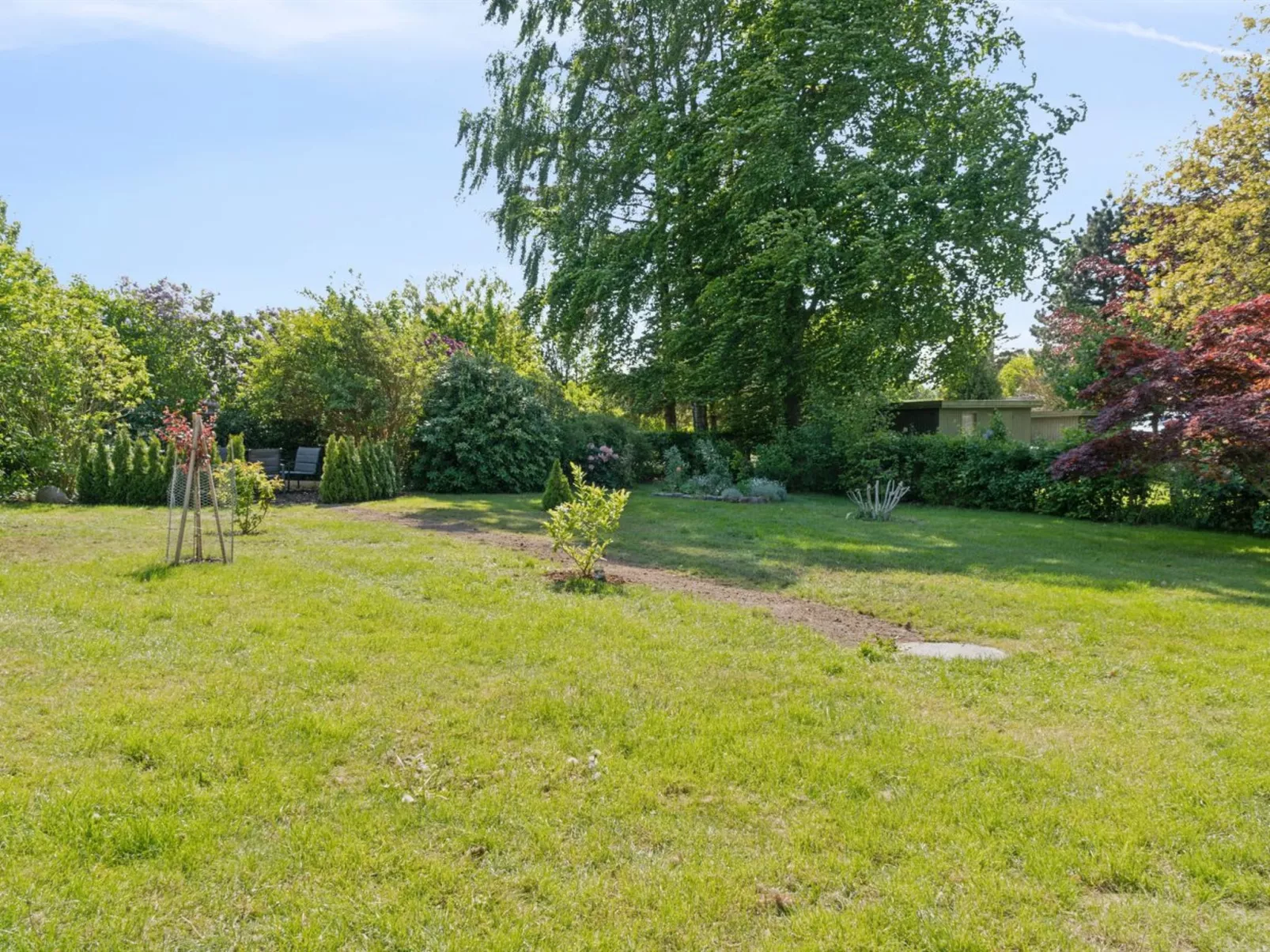 "Ømund" - 600m to the fjord