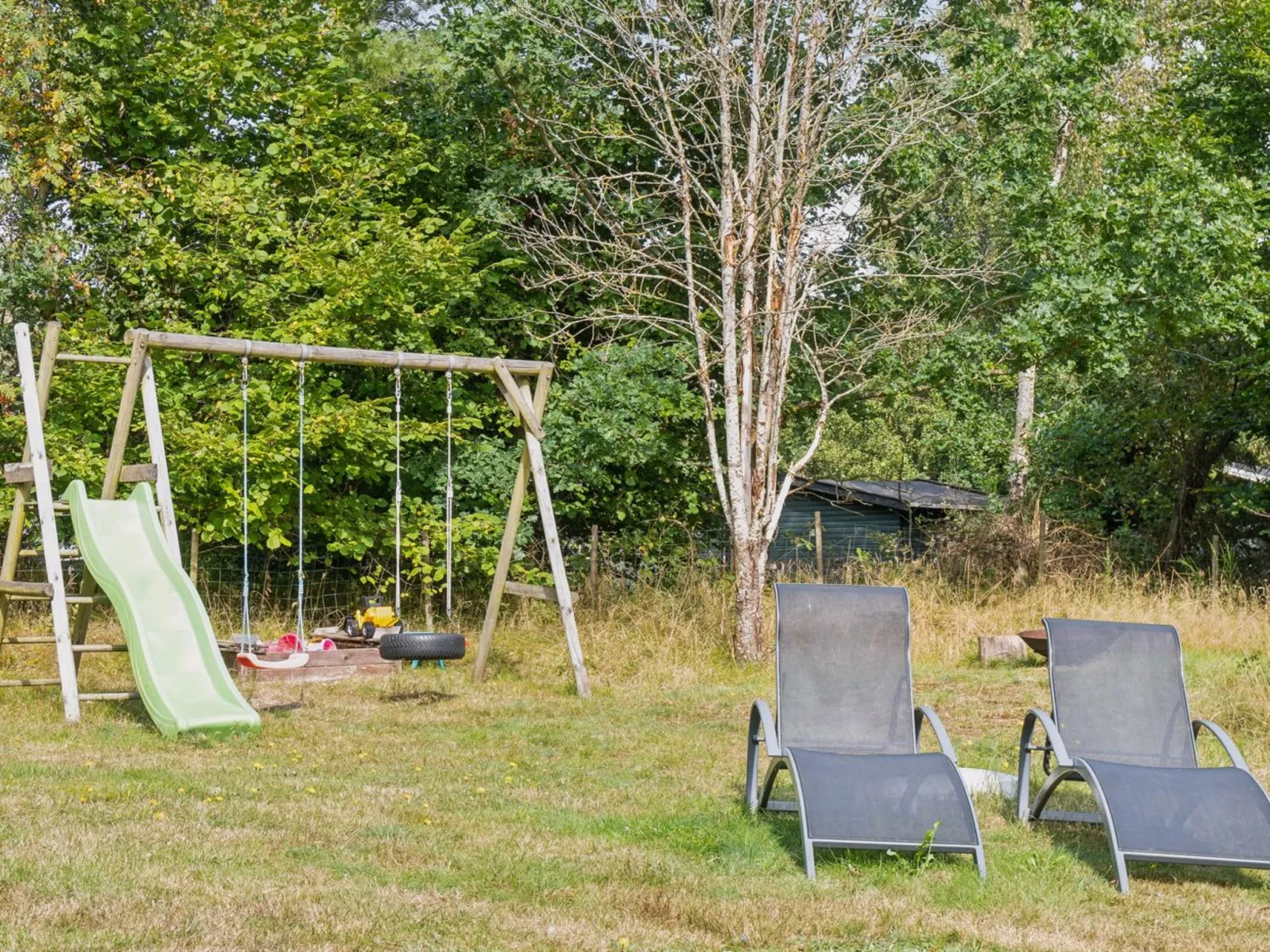 "Amola" - 1.6km from the sea