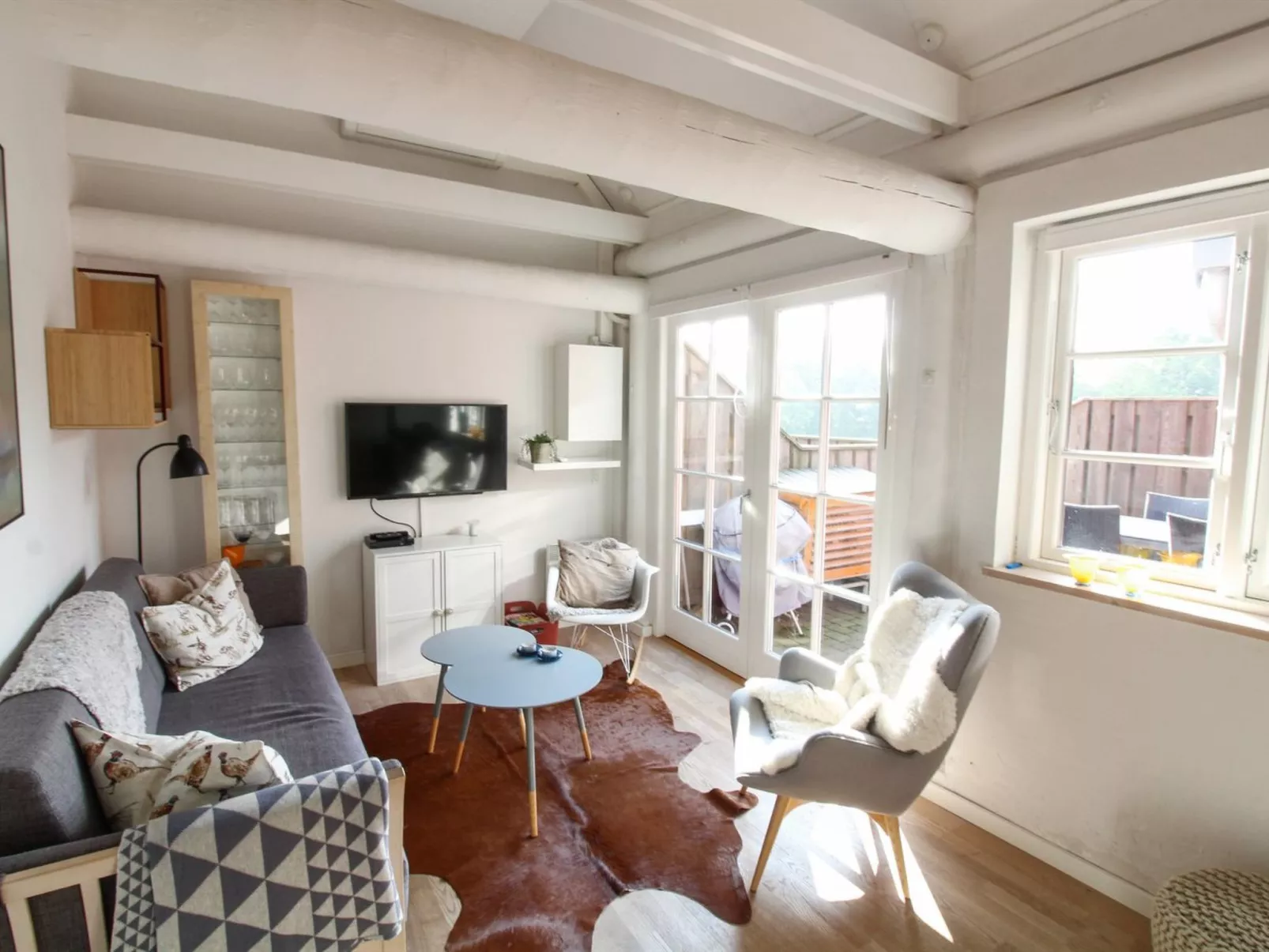 "Manfred" - 6km from the sea