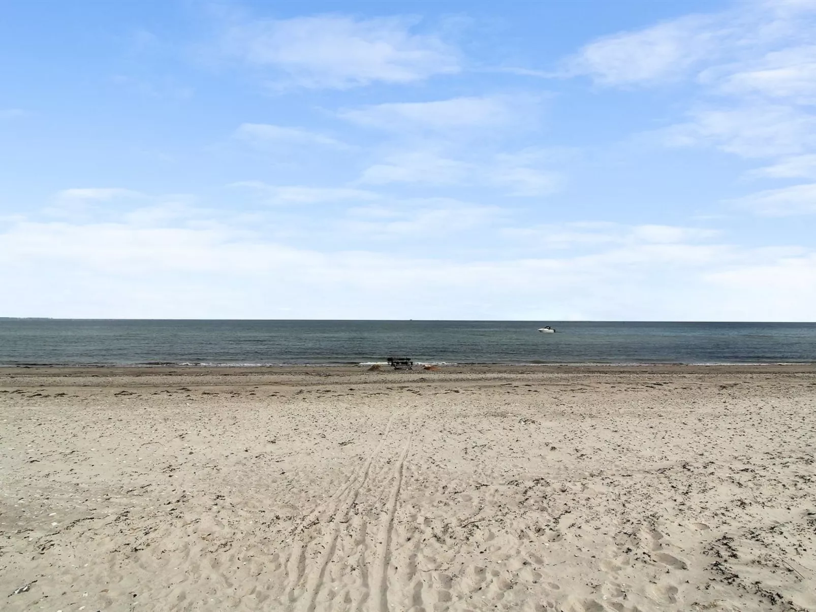 "Kiowa" - 100m from the sea