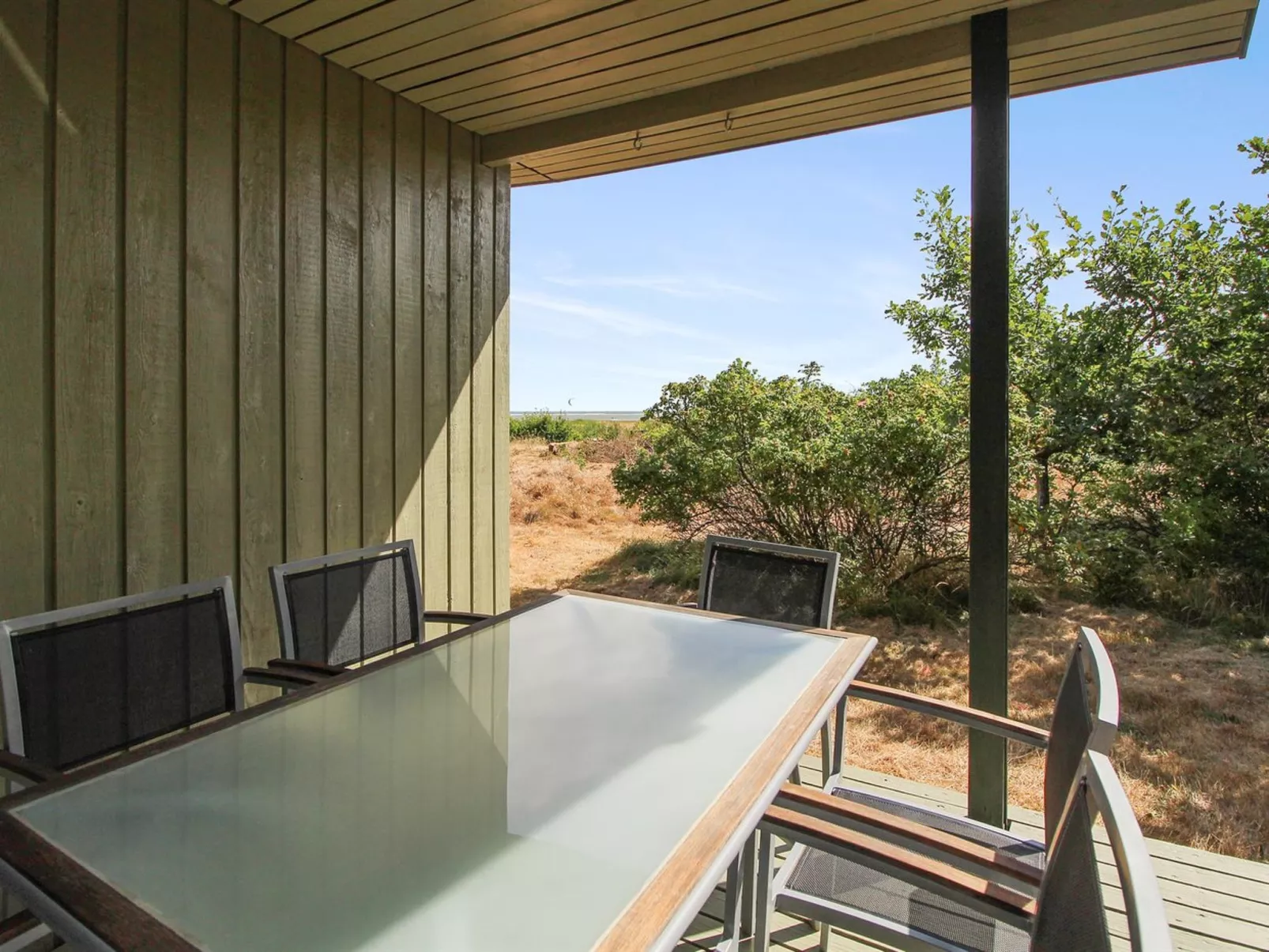 "Bryndis" - 300m from the sea