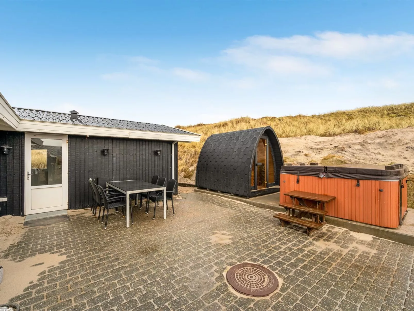 "Assa" -  from the sea