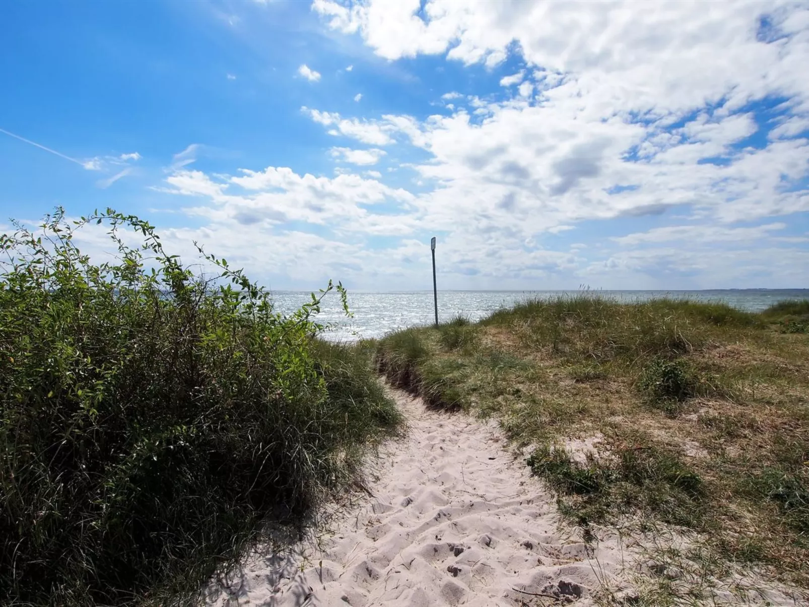 "Emin" - 100m from the sea