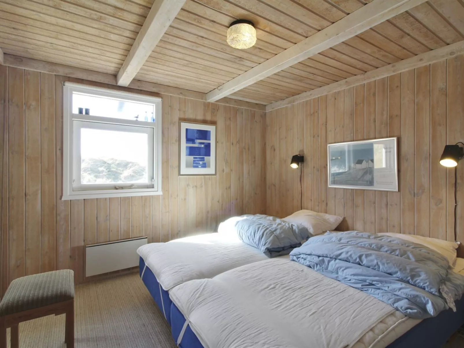 "Thenna" - 200m from the sea