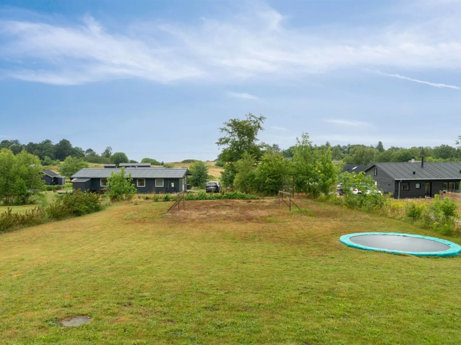 "Esmeralda" - 350m from the sea