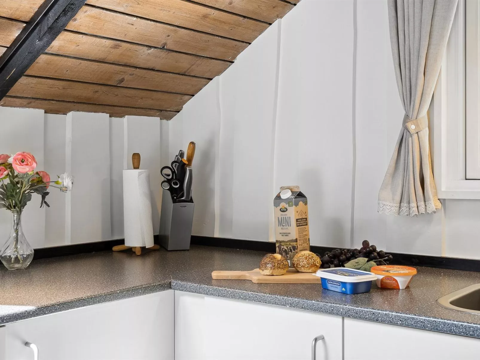 "Anselma" - 30km from the sea